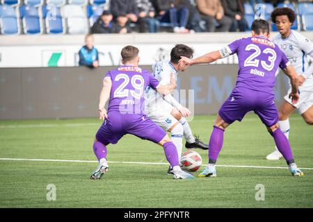 Lausanne, Schweiz. 03. September 2023. Touch Suzuki vom FC Lausanne-Sport (28) ist während des 26. Tages der Dieci Challenge League 2022-2023 in Aktion. Die Dieci Challenge League 2022-20223 fand im Tuiliere-Stadion in Lausanne zwischen dem FC Lausanne-Sport und dem FC Thun statt. Fc Thun Gewinnt 3-1. (Foto: Eric Dubost/Sipa USA) Guthaben: SIPA USA/Alamy Live News Stockfoto