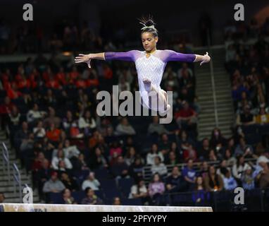 18. März 2023: Haleigh Bryant von LSU tritt während der SEC Gymnastics Championships 2023 in der Gas South Arena in Duluth, GA Kyle Okita/CSM, auf dem Balancestrahl an Stockfoto