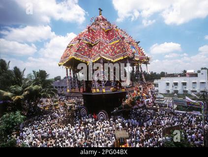 Temple Car oder Chariot Festival in Thiruvarur, Tamil Nadu, Indien, Asien Stockfoto