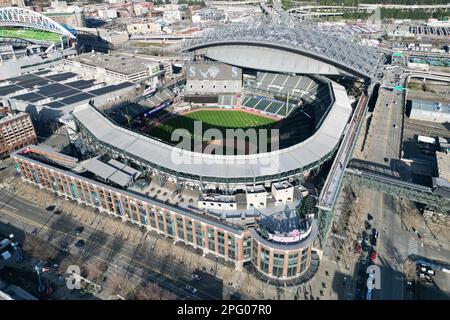 Eine allgemeine Gesamtansicht des T-Mobile Parks, Samstag, 18. März 2022, in Seattle. Stockfoto