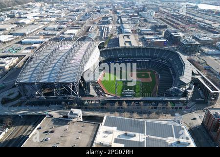 Eine allgemeine Gesamtansicht des T-Mobile Parks, Samstag, 18. März 2022, in Seattle. Stockfoto