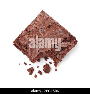 Gebratener köstlicher Schokoladen-Brownie auf weißem Hintergrund, Draufsicht Stockfoto