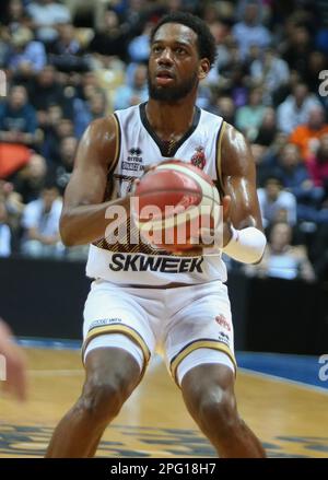 Trelaze, Frankreich. 19. März 2023. Jordan LOYD of AS MONACO während des French Cup, Top 8, Halbfinale Basketballspiel zwischen Le Mans Sarthe Basket und AS Monaco am 19. März 2023 in der Arena Loire in Trelaze, Frankreich. Foto: Laurent Lairys/ABACAPRESS.COM Kredit: Abaca Press/Alamy Live News Stockfoto