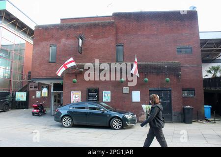 Das Schloss und das Falcon Public House Derby england uk Stockfoto