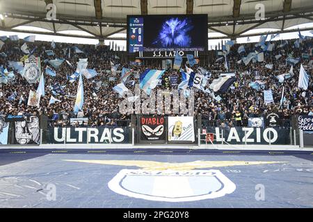 Latium-Fans während des Fußballspiels Serie A Spiel Latium gegen Rom, Rom, Italien, 19. März, 2023 AllShotLive/Sipa USA Stockfoto