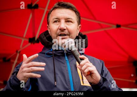 Olivier Besancenot. Treffen der NUPES auf dem Place de Stalingrad in Paris zur Festlegung der Folgemaßnahmen zur Bewegung gegen die Rentenreform.#No russland Stockfoto