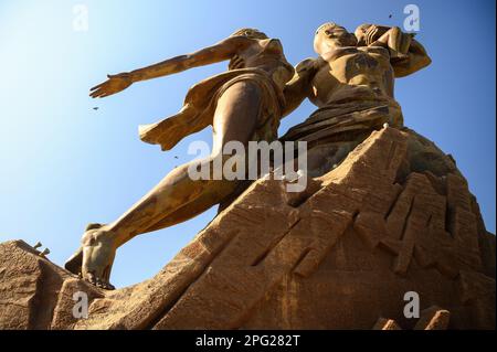 Statue genannt Denkmal der afrikanischen Renaissance in Dakar, Senegal Stockfoto