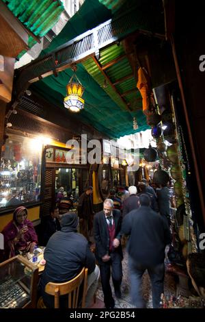 Ägypten, Kairo, Khan al-Khalili, Fishawi Kaffeehaus. Stockfoto