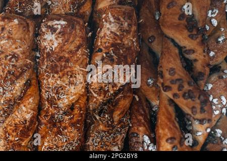 Süßes, knuspriges, frisches Gebäck Stockfoto