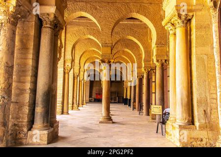 Die große Moschee von Kairouan. Eine verehrte religiöse Stätte in Tunesien. Nordafrika Stockfoto