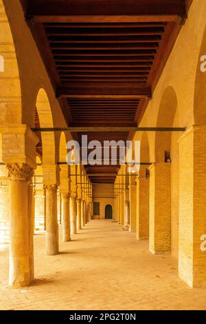 Die große Moschee von Kairouan. Eine verehrte religiöse Stätte in Tunesien. Nordafrika Stockfoto