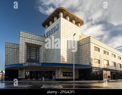 Das 1930er erbaute Art déco-Kino Odeon in Weston-super-Mare, Somerset. Stockfoto