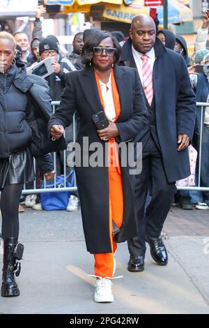 Viola Davis wird am 20. März 2023 in New York City vor „Good Morning America“ gesehen. Kredit: Brasilien Photo Press/Alamy Live News Stockfoto