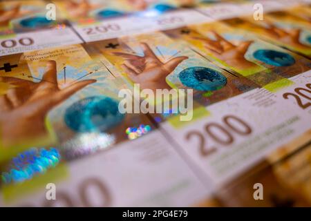 Schweizer Franken von 200 (zweihundert) Banknoten in der Schweiz. Stockfoto