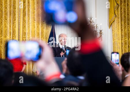 US-Präsident Joe Biden veranstaltet einen Empfang zur Feier von Nowruz im East Room des Weißen Hauses in Washington, DC, USA. 20. März 2023. Nowruz, gefeiert auf der Frühjahrsnachtgleiche, markiert den Beginn des persischen Neujahrs. Kredit: SIPA USA/Alamy Live News Stockfoto