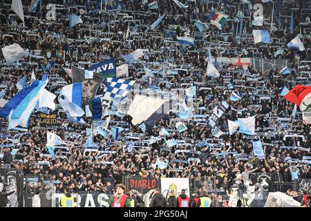 Stadio Olimpico, Rom, Italien. 19. März 2023. Serie A Fußball; Lazio gegen Roma; Latios Fans Kredit: Action Plus Sports/Alamy Live News Stockfoto