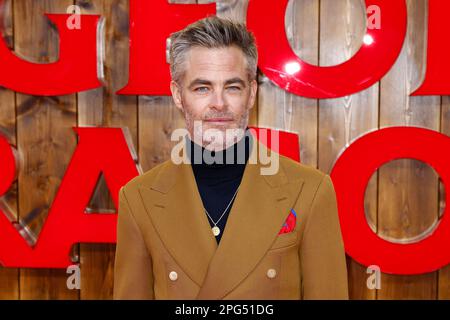 Chris Pine besucht am 20. März 2023 in Berlin den Premiere Zoo Palace „Dungeon and Dragons: Honor Better Thieves“. Stockfoto