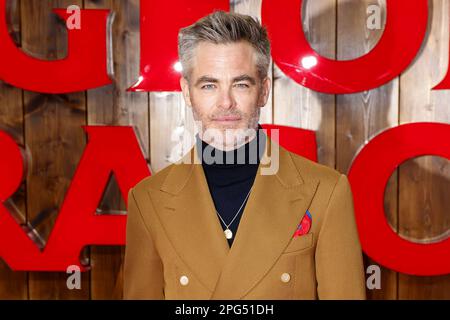 Chris Pine besucht am 20. März 2023 in Berlin den Premiere Zoo Palace „Dungeon and Dragons: Honor Better Thieves“. Stockfoto