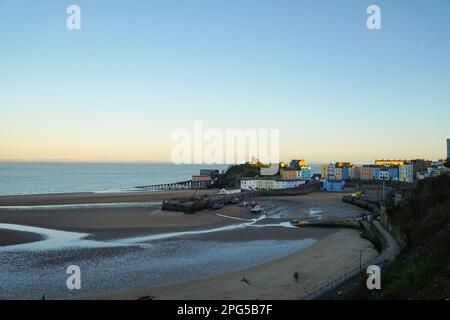 Blick über den Hafen von Tenby Stockfoto