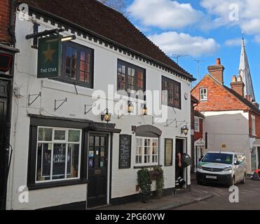 The Star Inn (mit dem CAMRA Award ausgezeichnet) Pub in Church Street, Godalming, Waverley, Surrey, England, UK, GU7 1EL Stockfoto