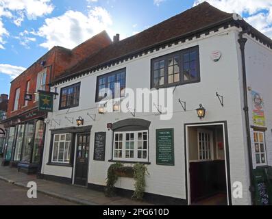 The Star Inn (mit dem CAMRA Award ausgezeichnet) Pub in Church Street, Godalming, Waverley, Surrey, England, UK, GU7 1EL Stockfoto