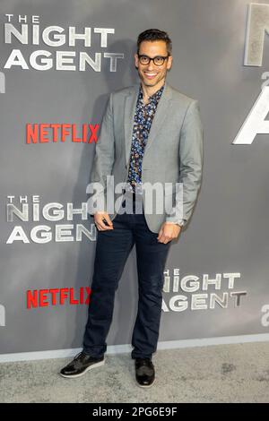 Schauspieler Adam Tsekhman nimmt am 20. März 2023 an der Sondervorführung von Netflix „The Night Agent“ im Netflix Tudum Theater Teil Stockfoto