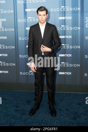 New York, USA. 20. März 2023. Nicholas Braun nimmt am 20. März 2023 am Jazz im Lincoln Center in New York an der Premiere von HBO „Succession Season 4“ Teil. Dies ist die letzte Saison der äußerst erfolgreichen Serie. (Foto: Lev Radin/Sipa USA) Guthaben: SIPA USA/Alamy Live News Stockfoto