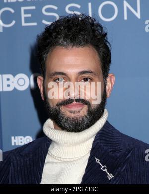 New York City, NY, 20/03/2023, Arian Moayed nimmt an der „Succession“-Saison 4 Teil. Premiere im Jazz im Lincoln Center am 20. März 2023 in New York City, NY ©Steven Bergman/AFF-USA.COM Stockfoto