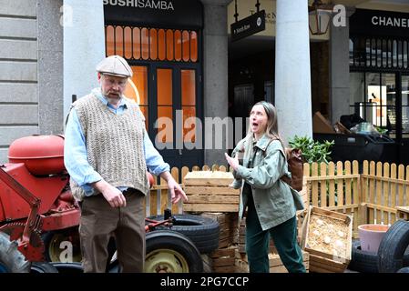 DAS OSTERABENTEUER „PETER RABBIT™“, EIN NEUES LIVE-ERLEBNIS IN COVENT GARDEN, WIRD DIESE WOCHE VOM 22. MÄRZ BIS ZUM 16. APRIL 2023 ERÖFFNET Stockfoto