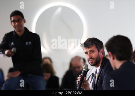St. Denis. 21. März 2023. Tony Estanguet, Präsident von Paris 2024, spricht am 21. März 2023 auf einer Pressekonferenz für das Programm der Freiwilligen für die Olympischen und Paralympischen Spiele 2024 in Paris in Saint-Denis, Frankreich. Kredit: Gao Jing/Xinhua/Alamy Live News Stockfoto