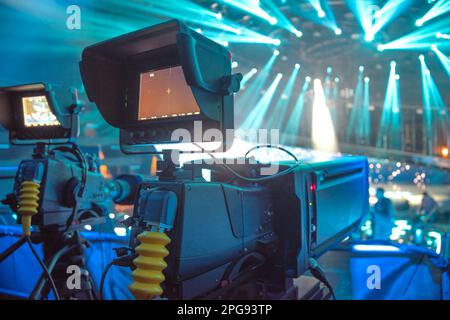 Vorbereitung für Aufnahmen von einem Konzert im Fernsehen Stockfoto