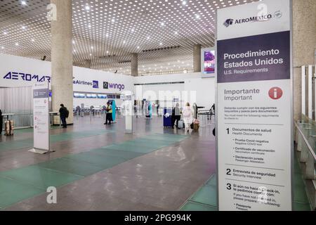 Mexiko-Stadt, Aeropuerto Internacional Benito Juarez International Airport, Terminal Aeromexico, Reiseanforderungen USA, Impfschutz, Innenausstattung Stockfoto