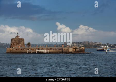 563 Fort Denison oder Pinchgut Island - ehemaliges Straf- und Verteidigungsgelände in der Mitte des Hafens. Sydney-Australien. Stockfoto