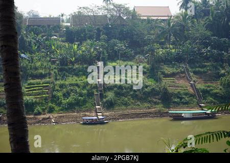 Banken des kam Khan, Nam Khan, Luang Prabang, Laos Stockfoto