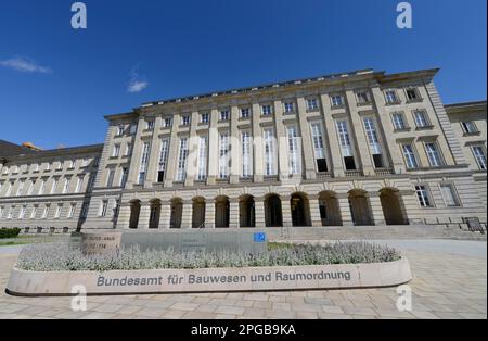 Bundesamt für Bau- und Regionalplanung, Ernst-Reuter-Haus, Straße des 17. Juni, Charlottenburg, Berlin, Deutschland Stockfoto