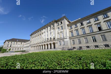 Bundesamt für Bau- und Regionalplanung, Ernst-Reuter-Haus, Straße des 17. Juni, Charlottenburg, Berlin, Deutschland Stockfoto