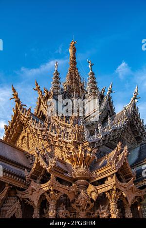Blick auf den Tempel Sanctuary of Truth in Pattaya, Thailand Stockfoto