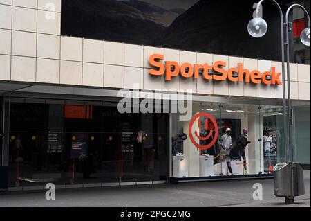 Köln, Deutschland. 19. März 2023. Logo, Schriftzug SportScheck Credit: Horst Galuschka/dpa/Alamy Live News Stockfoto