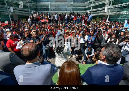 Nicht exklusiv: 21. März 2023 Toluca Mexico : Alejandra del Moral Vela stellte ihren Registrierungsantrag beim Electoral Institute of the State Stockfoto