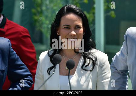 Nicht exklusiv: 21. März 2023 Toluca Mexico : Alejandra del Moral Vela stellte ihren Registrierungsantrag beim Electoral Institute of the State Stockfoto