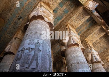 Antiker ägyptischer Tempel von Hathor (Tempel von Dendra), Qena, Ägypten Stockfoto