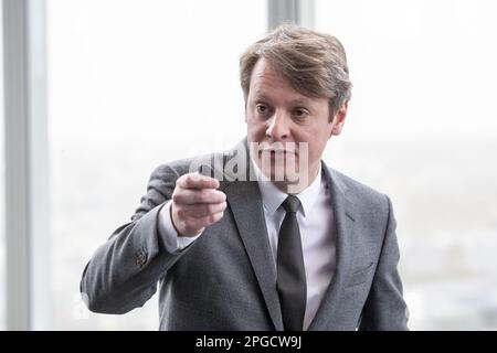Brüssel, Belgien. 22. März 2023. Matthias Baillieul, CFO von Belfius Insurance, stellte auf einer Pressekonferenz die 2022-Jahres-Ergebnisse von Belfius Insurance am Mittwoch, den 22. März 2023 in Brüssel vor. BELGA FOTO NICOLAS MAETERLINCK Kredit: Belga News Agency/Alamy Live News Stockfoto