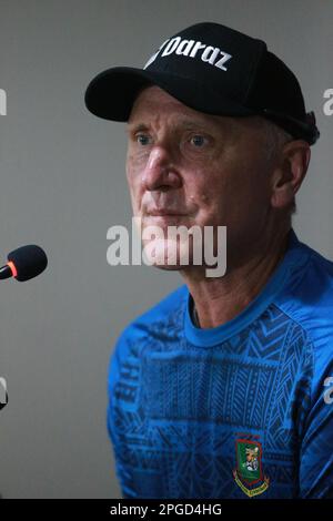 Allan Donald, Bangladesch, Batting Coach, nimmt an der Pressekonferenz vor dem Spiel in der Sylhet International Stadium Conference Hall, Lakkatura, Sylhet, Banglade Teil Stockfoto