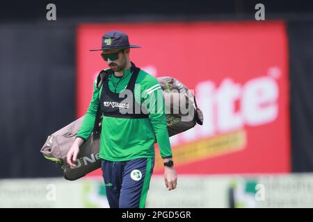 Andrew Balbirnie während des irischen Teams nimmt vor dem 3. Und letzten internationalen Spiel am Sylhet International Stadium Conferere am Training Teil Stockfoto