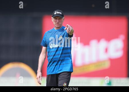 Bangladesch Bowlingtrainer Allan Donald während des Bangladesch Cricket Teams nimmt vor ihrem 3. Und letzten internationalen Spiel in Sylh Teil Stockfoto