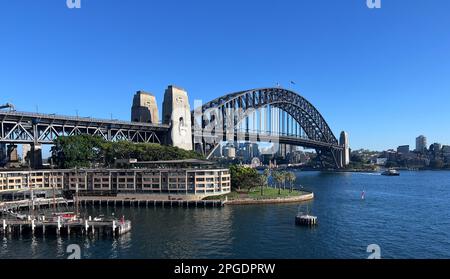 Sydney Harbour Bridge vom Circular Quay, Sydney, New South Wales, Australien Stockfoto