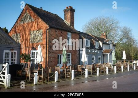 The Cricketers, Countryside Public House und Restaurant, on the Green in Sarratt Village, Hertfordshire, Großbritannien Stockfoto