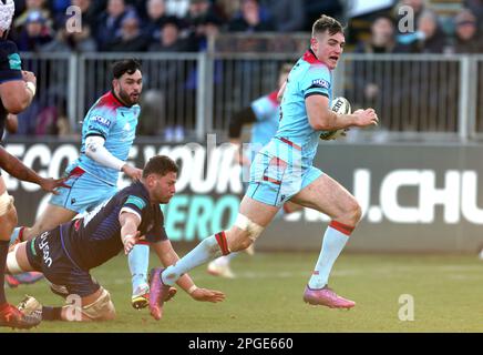 Dateifoto vom 10.-12-2022 von Glasgow Warriors' Stafford McDowall (rechts). Stafford McDowall ist begeistert, dass er Teil der Führungsgruppe von Glasgow bleiben wird, nachdem das Aufbauzentrum einen neuen Vertrag mit dem Scotstoun Club geschlossen hat. Ausgabedatum: Mittwoch, 22. März 2023. Stockfoto