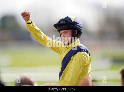 Aktenfoto vom 14.-03-2023 von Michael O'Sullivan Celebrate. Michael O’Sullivan ist „gierig für mehr“ beim Cheltenham Festival, wenn er über eine herausragende Woche im Sattel im Prestbury Park nachdenkt. Ausgabedatum: Mittwoch, 22. März 2023. Stockfoto