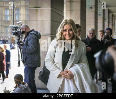 London, Großbritannien. 22. März 2023. Die Fernsehmoderatorin und Persönlichkeit Carol Vorderman wird heute Morgen im Portcullis House in Westminster gesehen. Kredit: Imageplotter/Alamy Live News Stockfoto